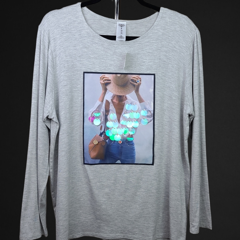 T-shirt